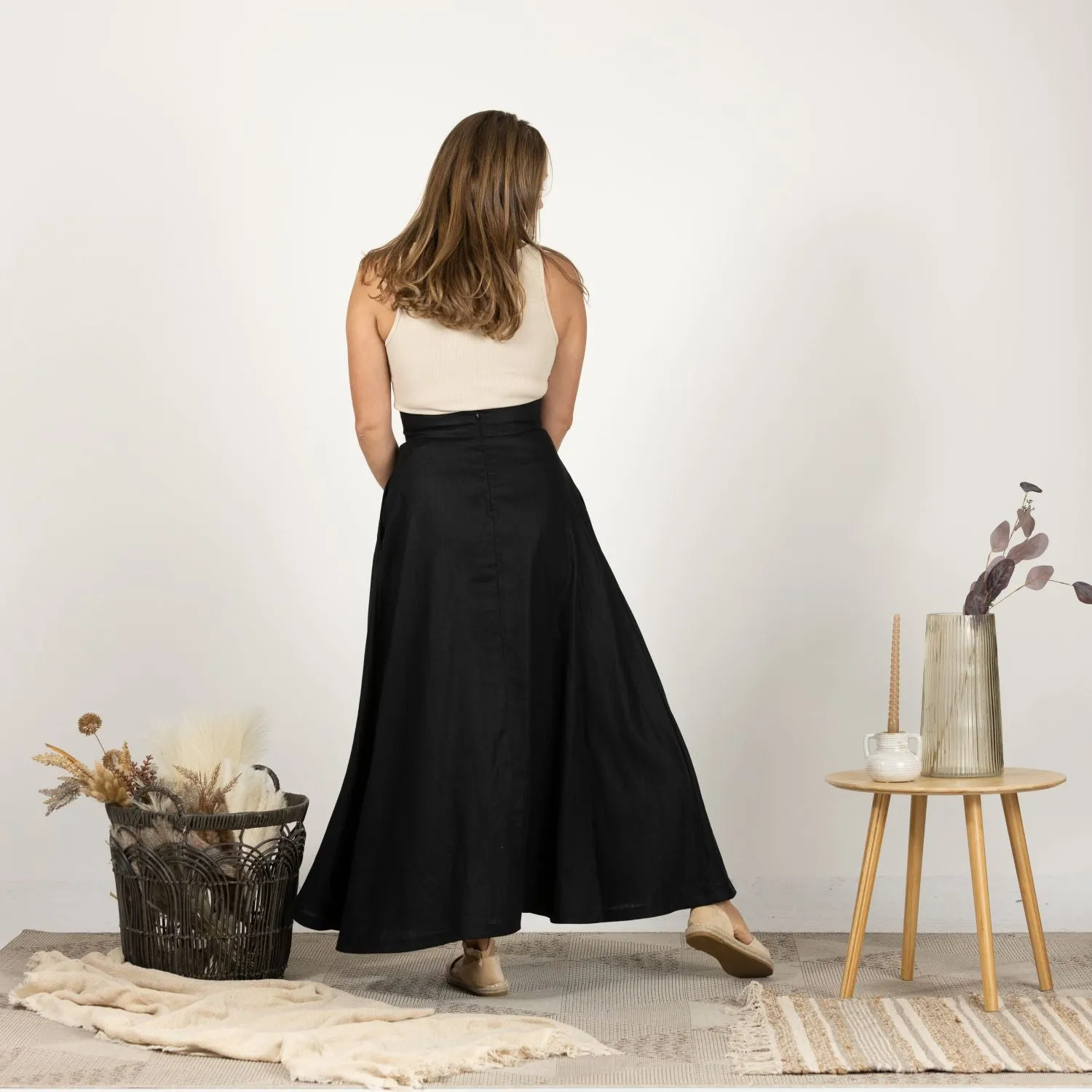 Black Minimalist High Waist Linen Maxi Skirt