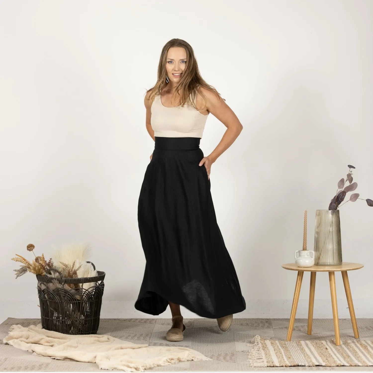 Black Minimalist High Waist Linen Maxi Skirt