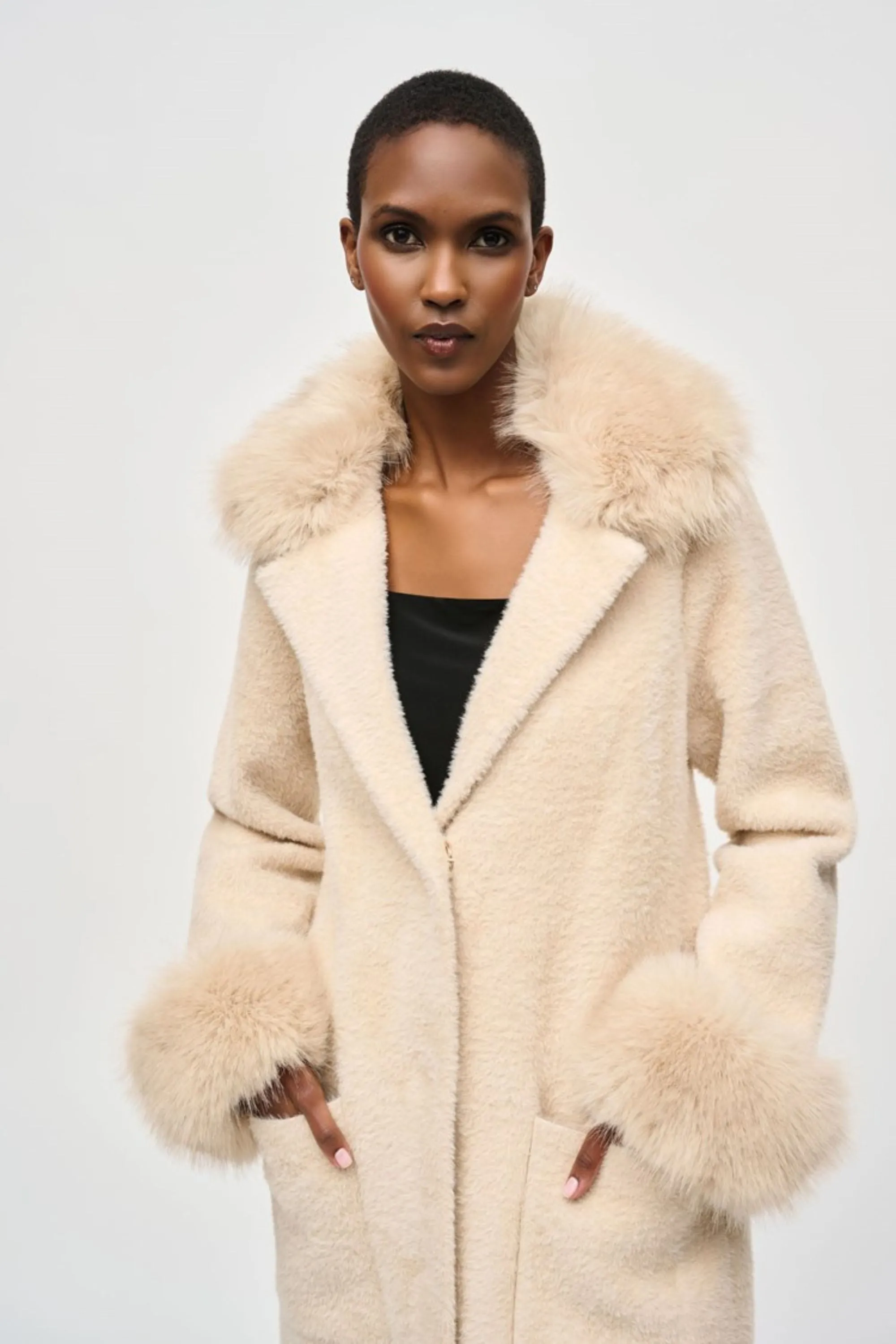 DETACHABLE FAUX FUR COAT - 243923JR