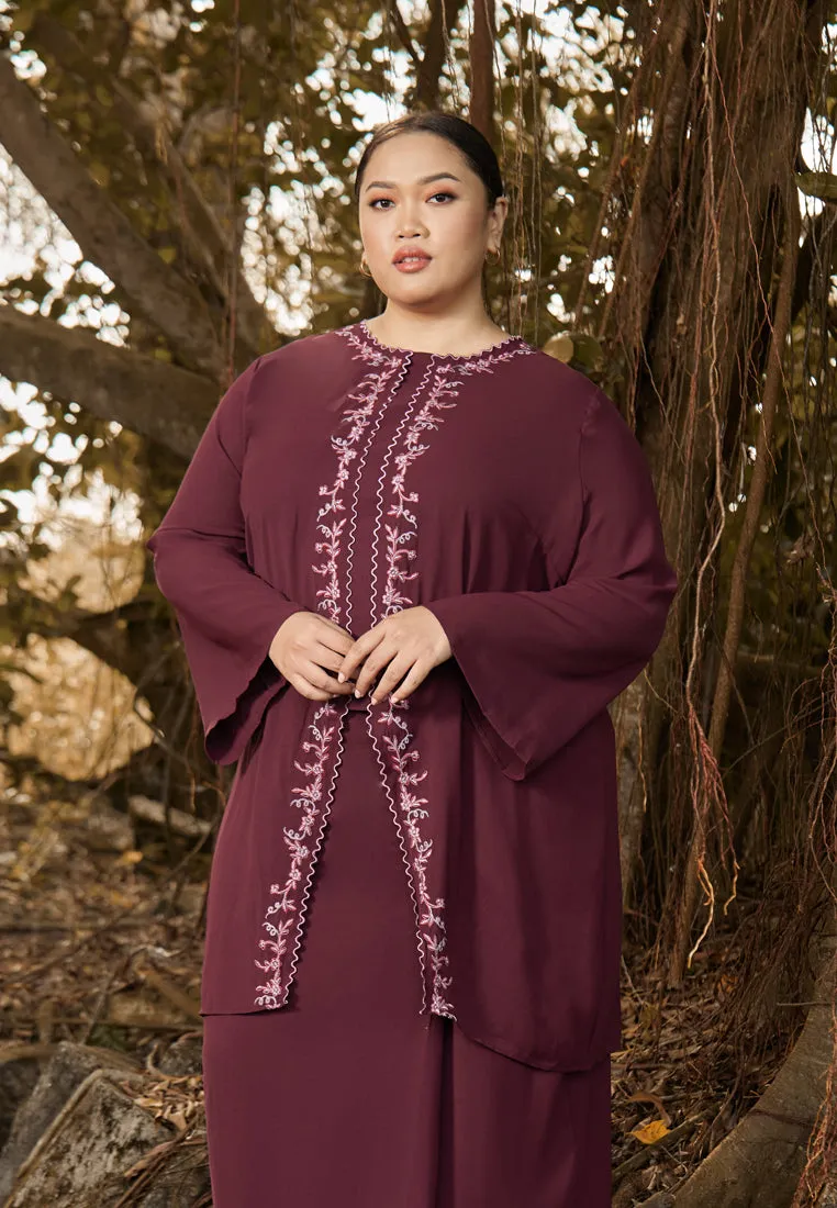 Embun Rico Rinaldi Elegant Embroidery Kebaya Set - Burgundy