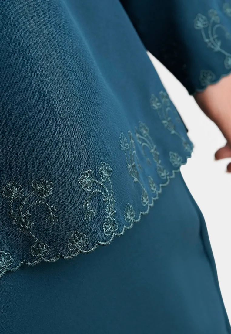 Emona Minimalist Embroidery Kurung Kedah Set