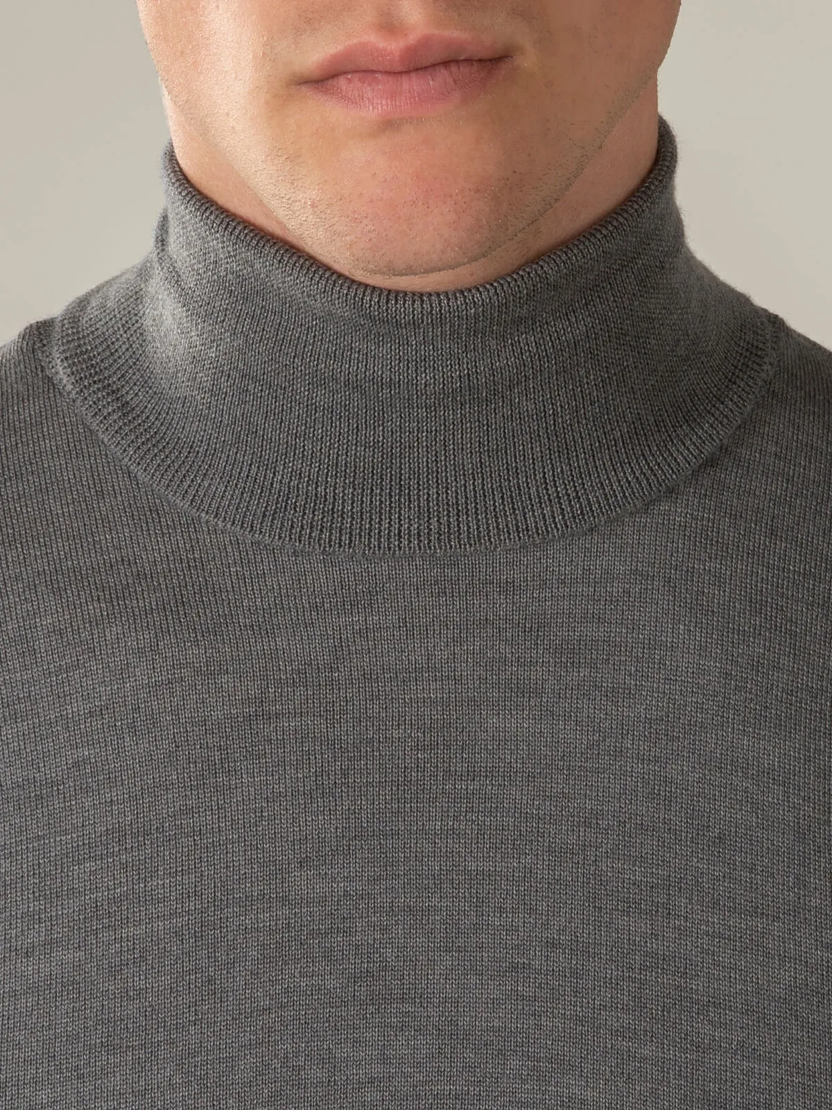 Extrafine Merino Rollneck Dark Grey