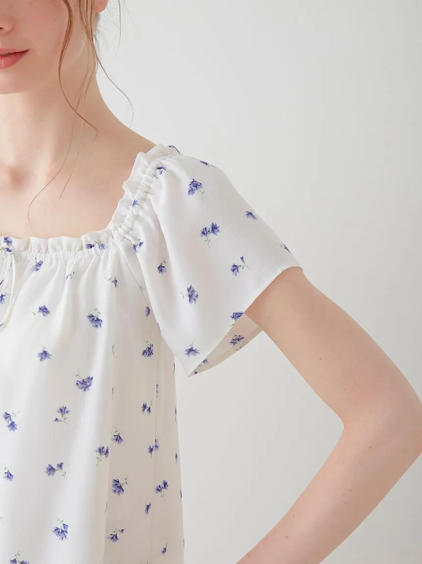 Floral Print Smocked Crop Top