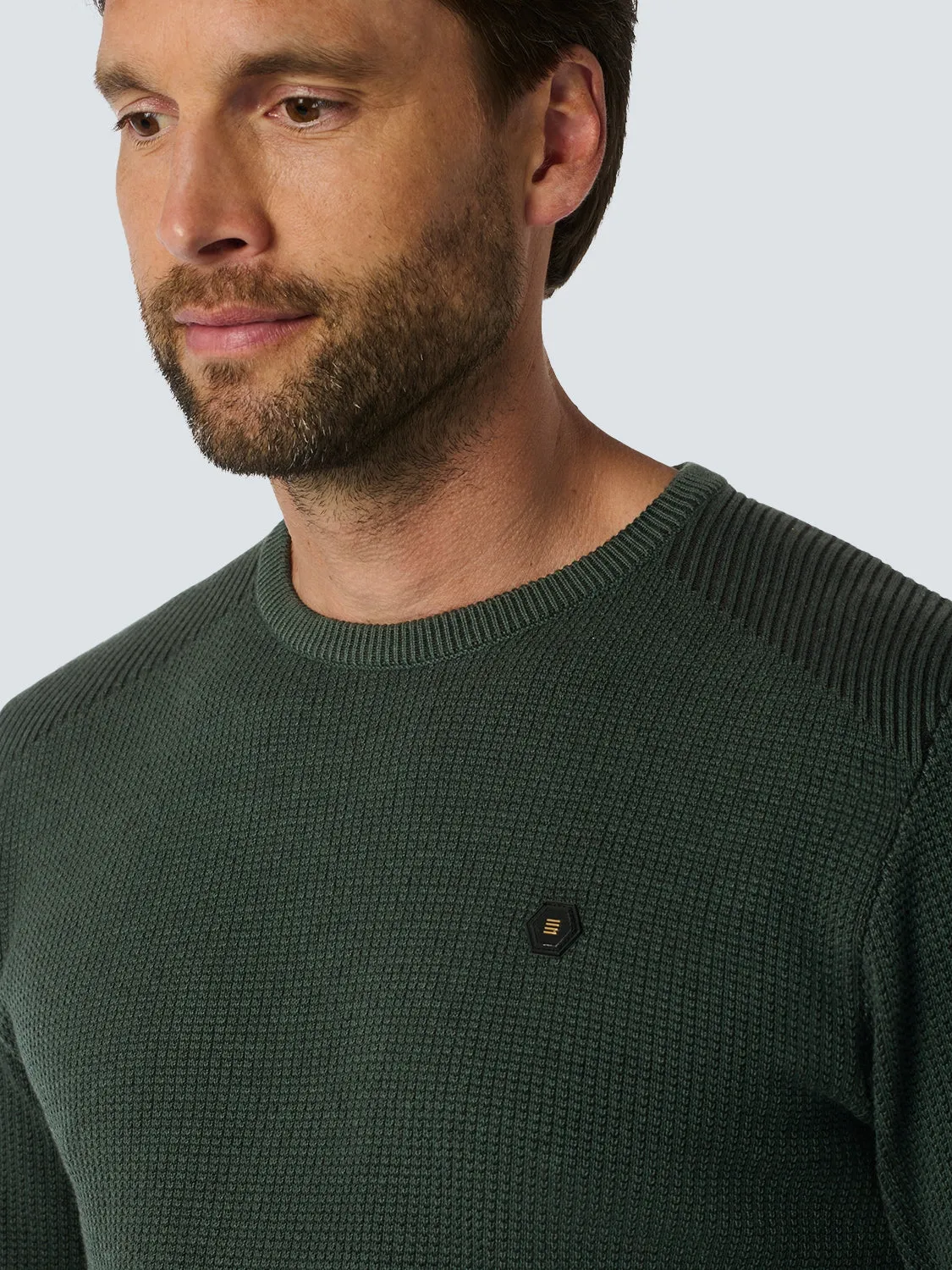 Round Neck Pullover with Refined Two-Tone Jacquard | Dark Green