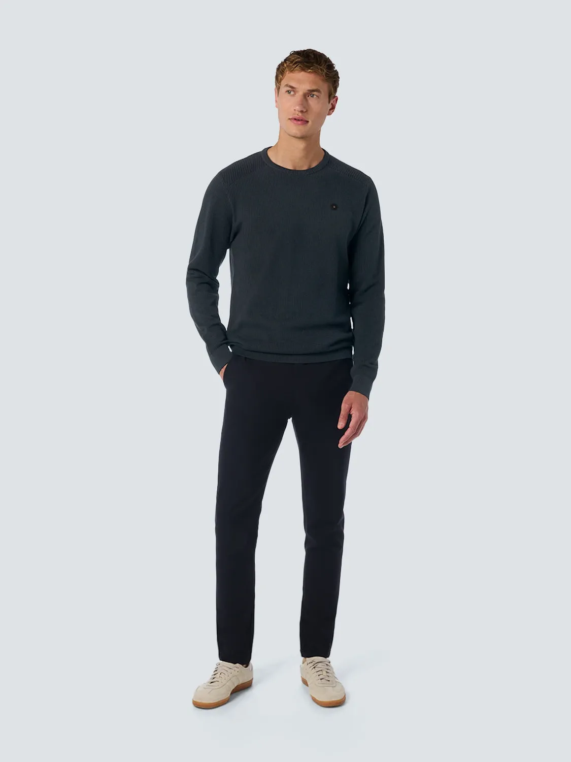 Round Neck Pullover with Refined Two-Tone Jacquard | Night