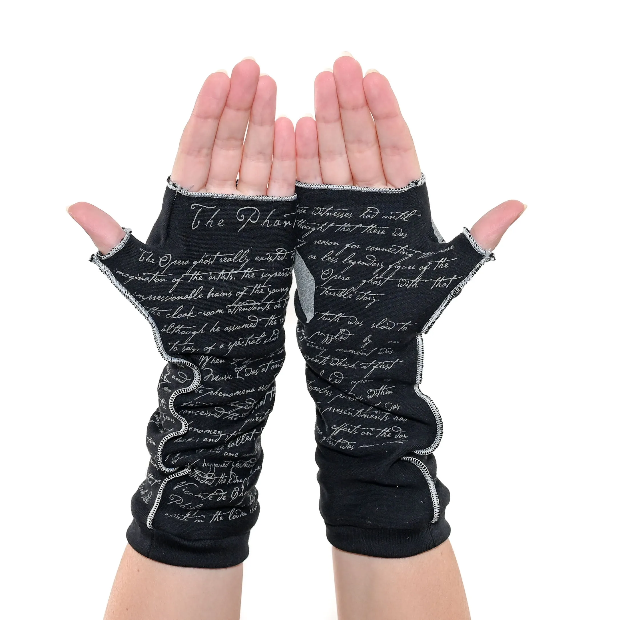 The Phantom of the Opera Glow-in-the-Dark Writing Gloves [Limited Edition]