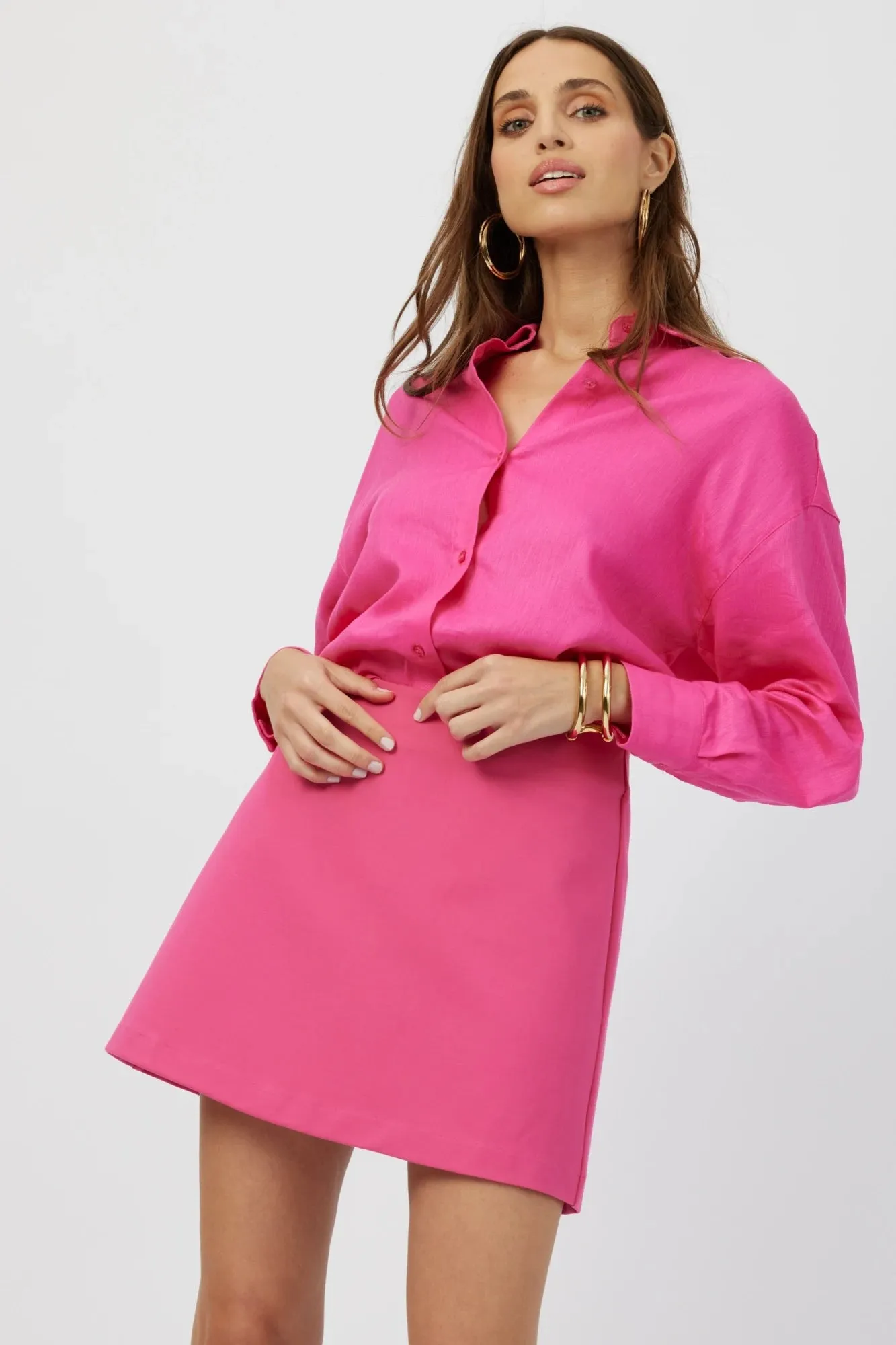 The Pria - Fuchsia Mini Skirt Chic & Sustainable Fashion Essential